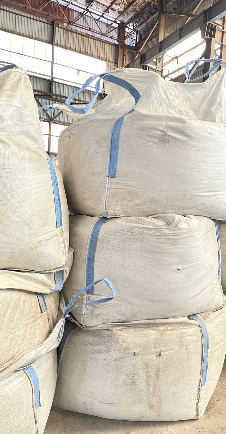 Bulk bags prepared for material handling